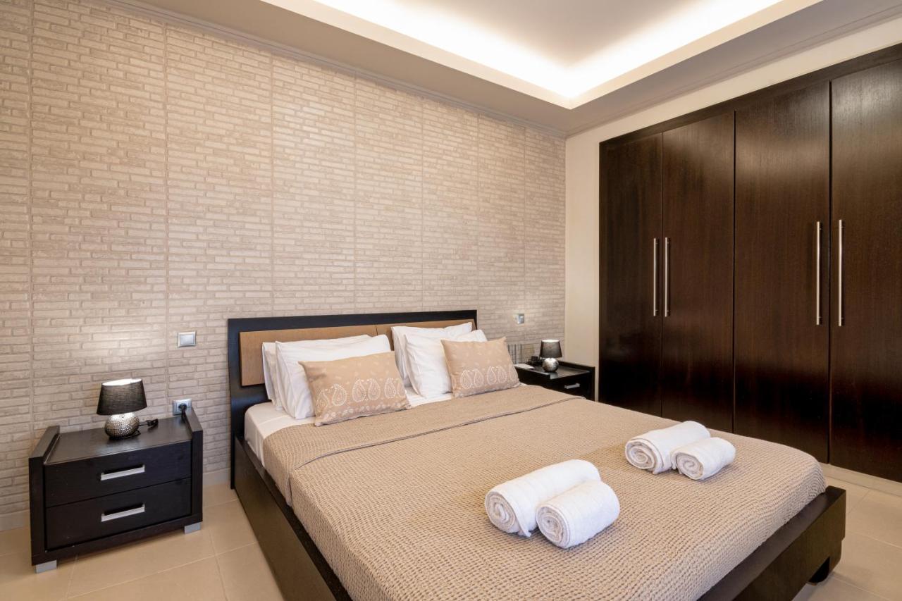 Maria's Luxurious In Koskinou Villa *